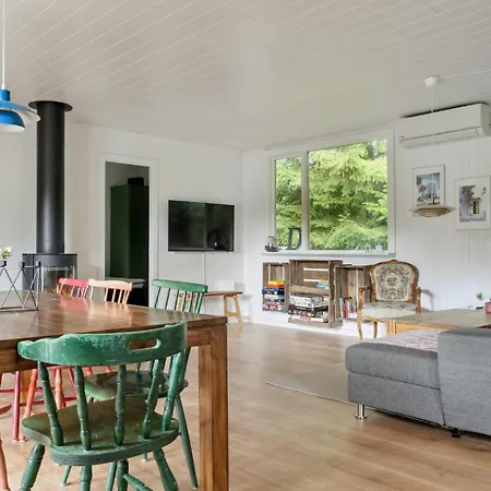 Casa vacanze Awesome In With Wifi Glesborg